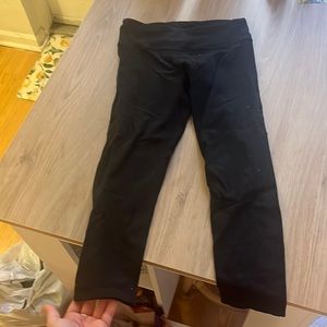 Lululemon black leggings size 6